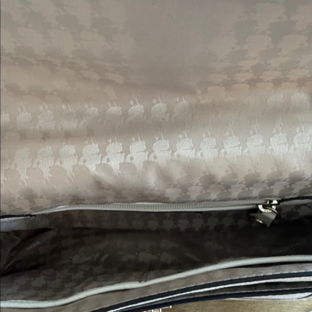 karl lagerfeld paris shoulder bag in pebble leather - Picture 10 of 10